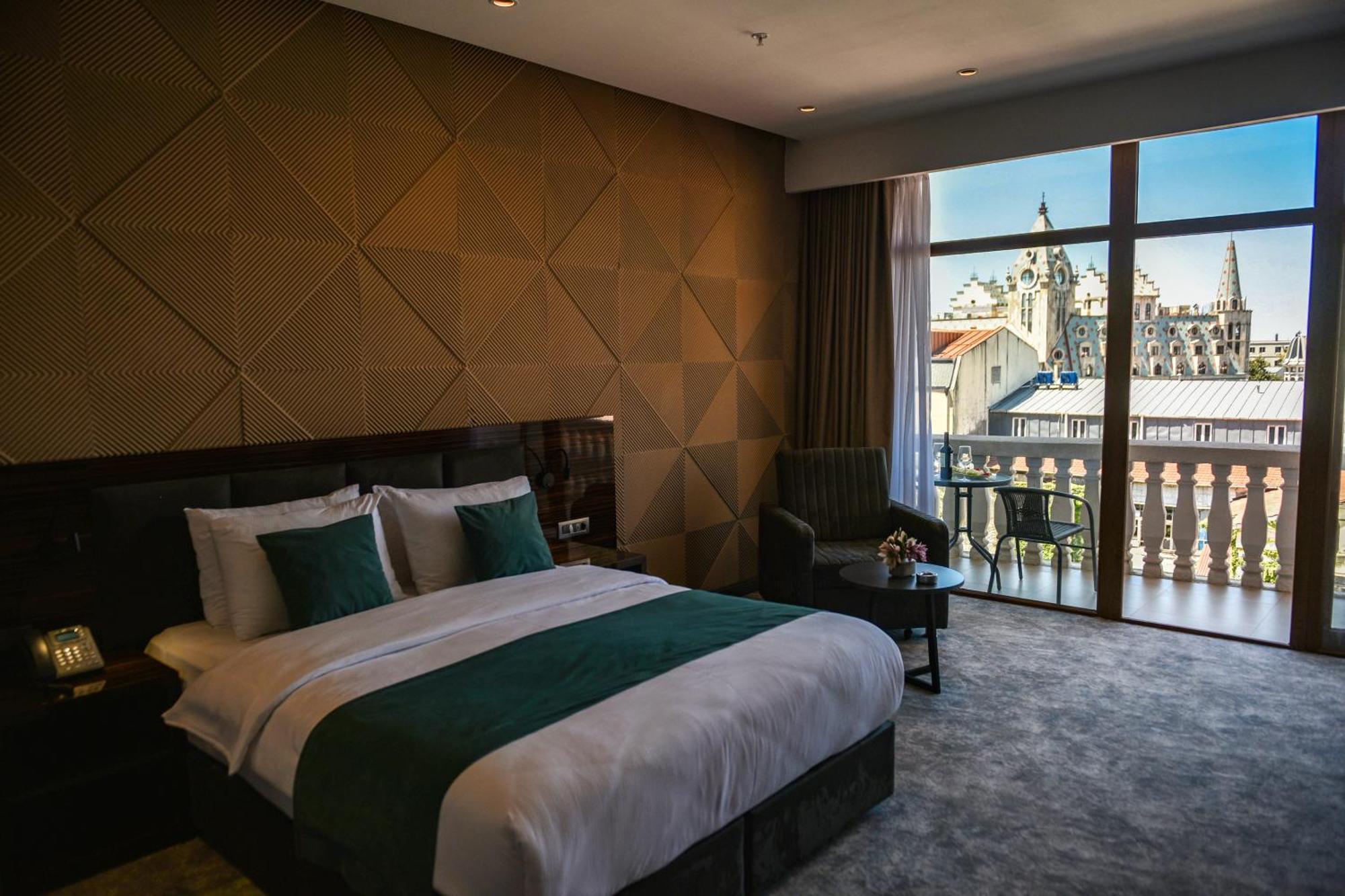 Hotel Monarch Batumi Ngoại thất bức ảnh